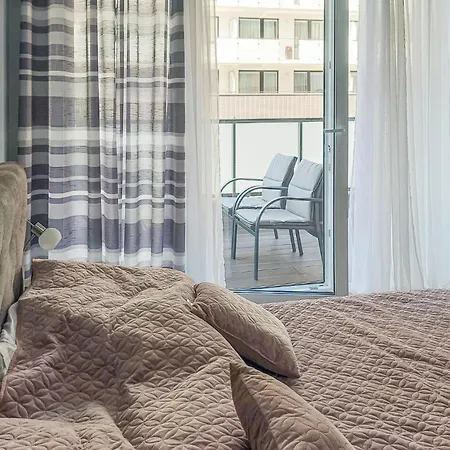 公寓 1 Bedroom Cozy In *